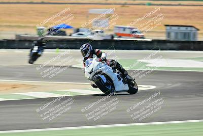 media/Sep-07-2025-TrackXperience (Sun) [[ee17e62fad]]/Level 2/Session 4 (Lower Chicane)/